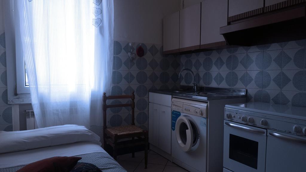 Stazione Centrale Bed & Breakfast Bologna Luaran gambar